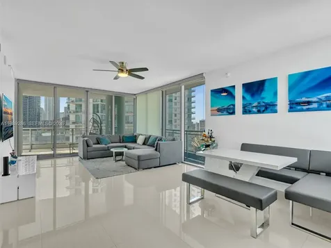 90 SW 3rd Street Miami FL 33130
