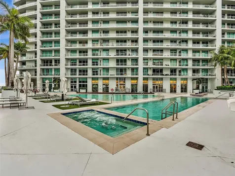 90 SW 3rd Street Miami FL 33130