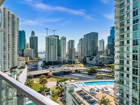 90 SW 3rd Street Miami FL 33130