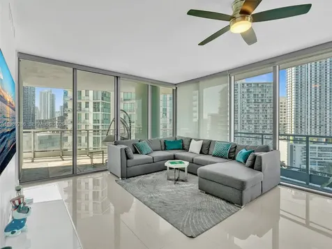 90 SW 3rd Street Miami FL 33130