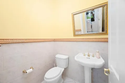 10621 SW 77th Avenue Pinecrest FL 33156
