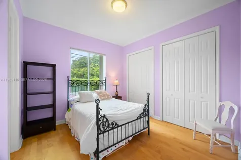 10621 SW 77th Avenue Pinecrest FL 33156