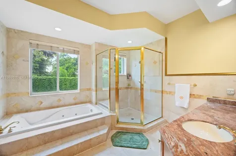 10621 SW 77th Avenue Pinecrest FL 33156