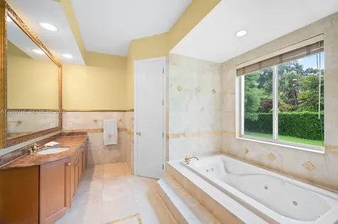 10621 SW 77th Avenue Pinecrest FL 33156
