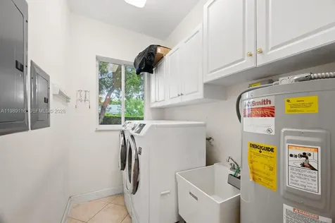 10621 SW 77th Avenue Pinecrest FL 33156