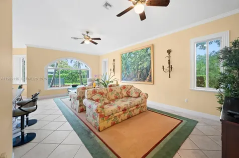 10621 SW 77th Avenue Pinecrest FL 33156