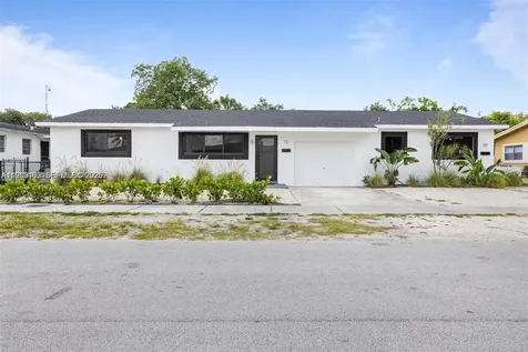 70 NE 186th Terrace Miami FL 33179