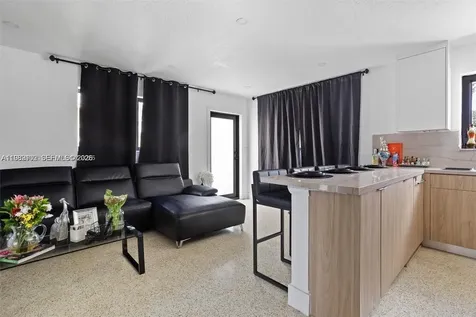70 NE 186th Terrace Miami FL 33179