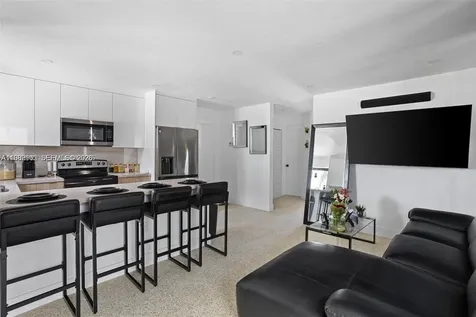 70 NE 186th Terrace Miami FL 33179