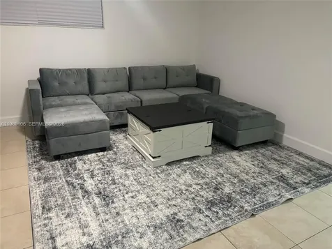 2220 NE 3rd Avenue Pompano Beach FL 33060