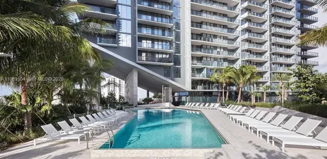 88 SW 7th Street Miami FL 33131