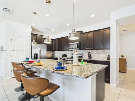 3806 Lana Avenue Davenport FL 33897