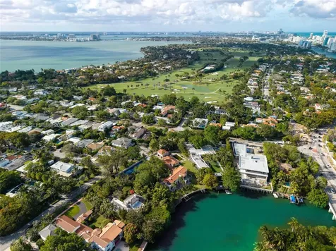 5005 Lakeview Drive Miami Beach FL 33140