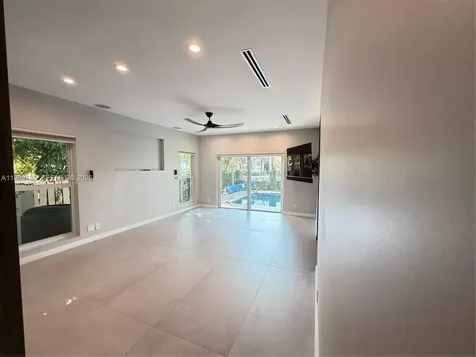 3200 NE 165th Street North Miami Beach FL 33160