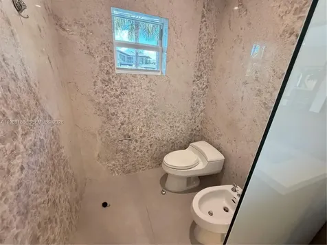 3200 NE 165th Street North Miami Beach FL 33160