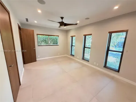 3200 NE 165th Street North Miami Beach FL 33160