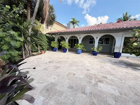 3200 NE 165th Street North Miami Beach FL 33160