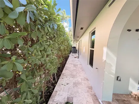 3200 NE 165th Street North Miami Beach FL 33160