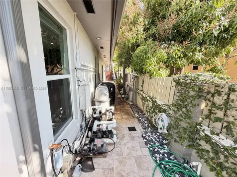 3200 NE 165th Street North Miami Beach FL 33160