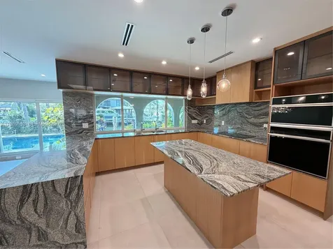 3200 NE 165th Street North Miami Beach FL 33160