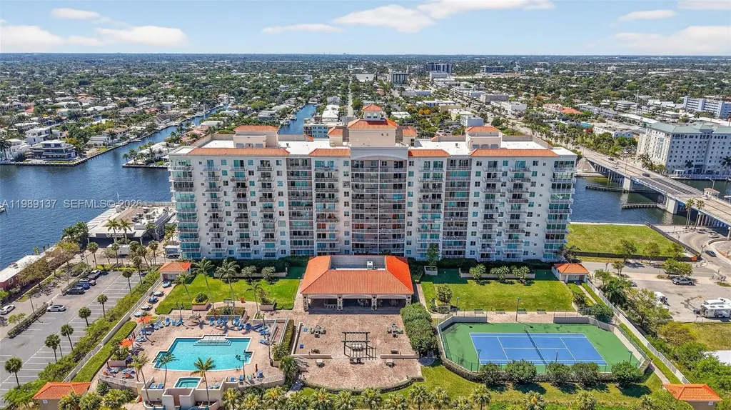 3020 NE 32nd Avenue Fort Lauderdale FL 33308