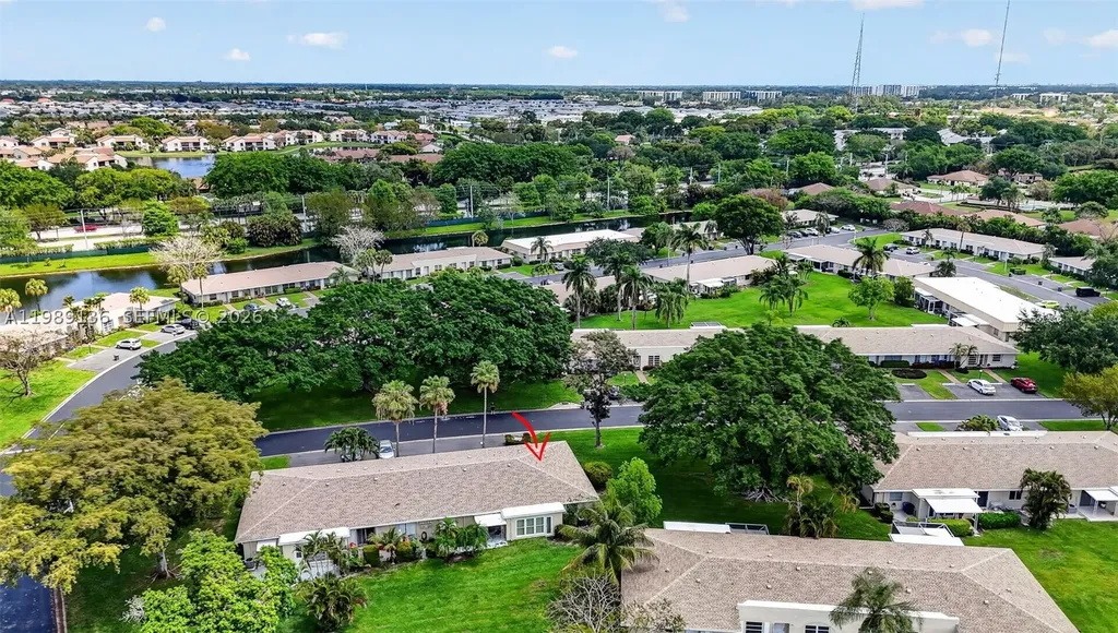 8662 Bella Vista Drive Boca Raton FL 33433