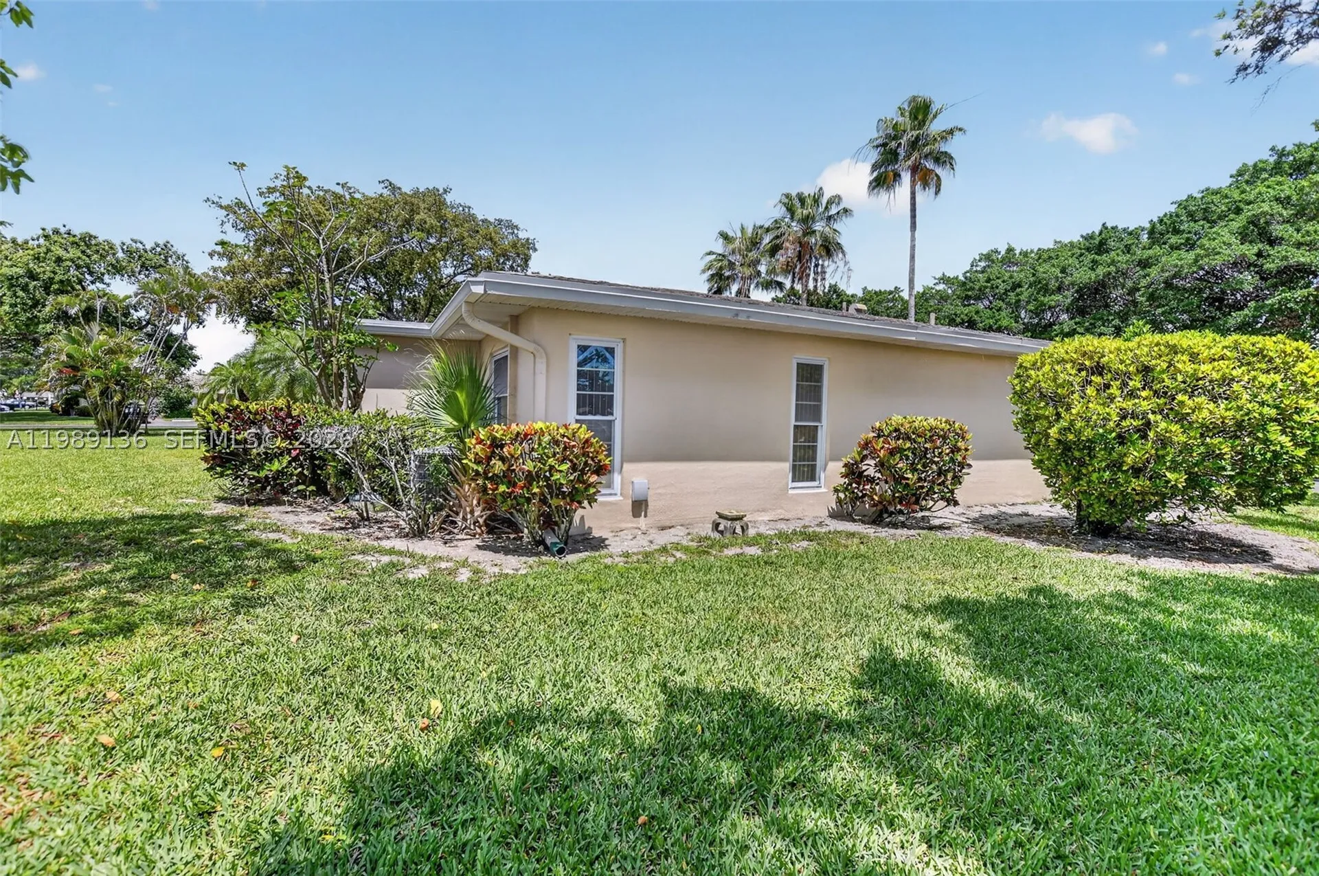8662 Bella Vista Drive Boca Raton FL 33433
