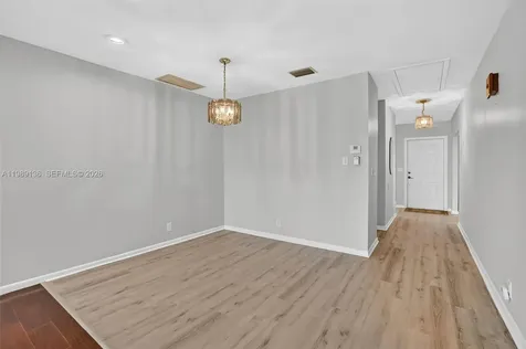 8662 Bella Vista Drive Boca Raton FL 33433