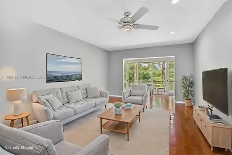 8662 Bella Vista Drive Boca Raton FL 33433