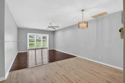 8662 Bella Vista Drive Boca Raton FL 33433