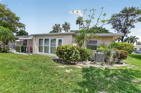 8662 Bella Vista Drive Boca Raton FL 33433