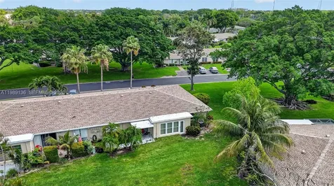 8662 Bella Vista Drive Boca Raton FL 33433