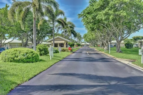 8662 Bella Vista Drive Boca Raton FL 33433