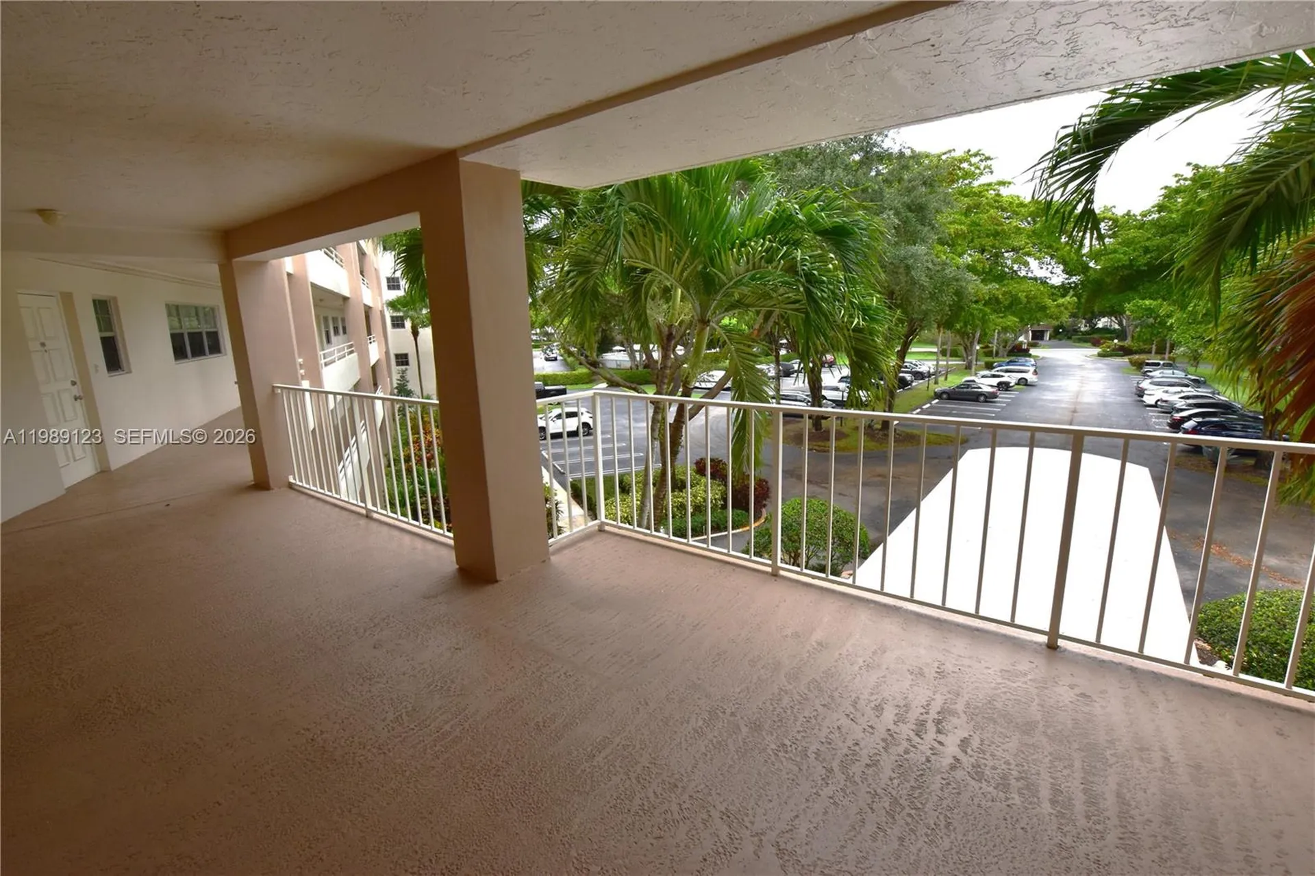 3800 Oaks Clubhouse Drive Pompano Beach FL 33069