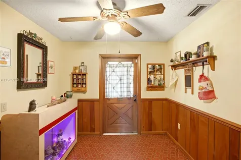 3903 Edison Avenue Other City - In The State Of Florida FL 33834