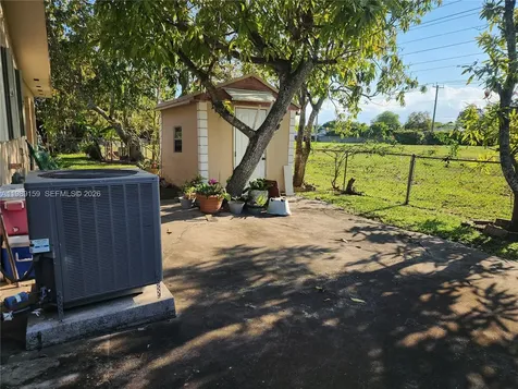 7344 SW 135th Court Miami FL 33183