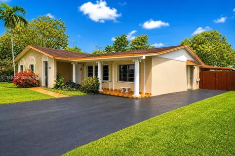 7344 SW 135th Court Miami FL 33183