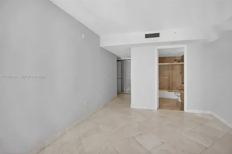 18671 Collins Avenue Sunny Isles Beach FL 33160