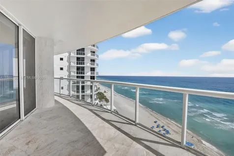 18671 Collins Avenue Sunny Isles Beach FL 33160