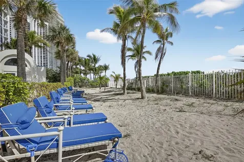 18671 Collins Avenue Sunny Isles Beach FL 33160