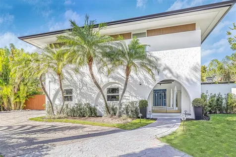 18490 SW 83rd Place Cutler Bay FL 33157