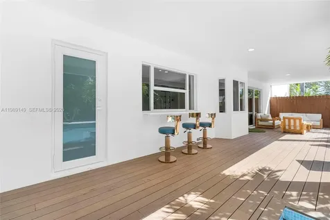 18490 SW 83rd Place Cutler Bay FL 33157