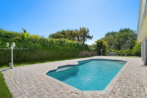 7390 SW 114th Street Pinecrest FL 33156