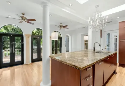 3685 Royal Palm Avenue Miami FL 33133