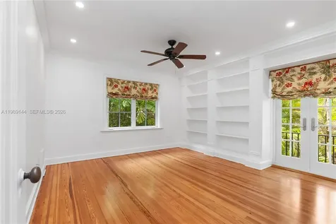 3685 Royal Palm Avenue Miami FL 33133
