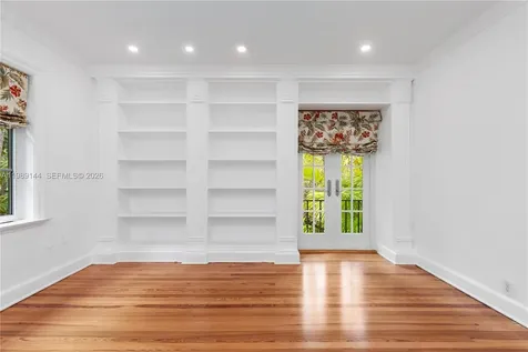 3685 Royal Palm Avenue Miami FL 33133