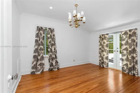 3685 Royal Palm Avenue Miami FL 33133