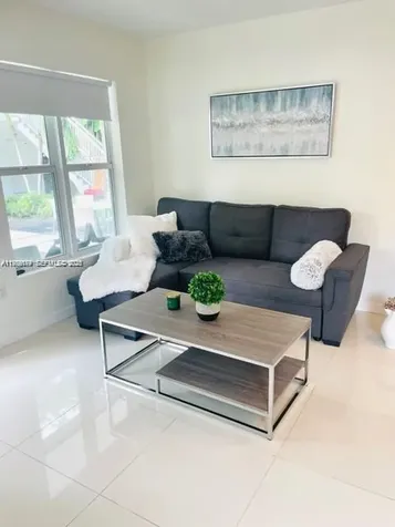 1419 West Avenue Miami Beach FL 33139