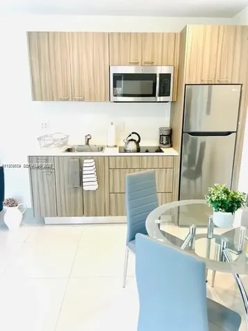 1419 West Avenue Miami Beach FL 33139