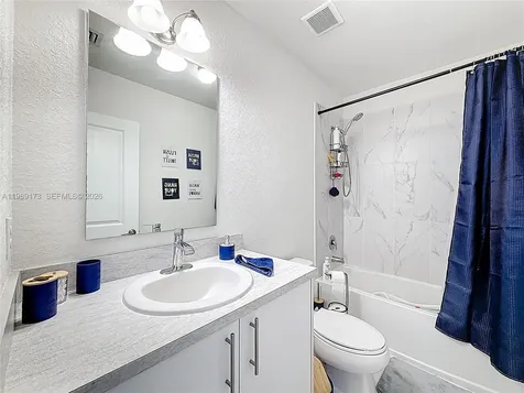 451 NW 12th Avenue Florida City FL 33034